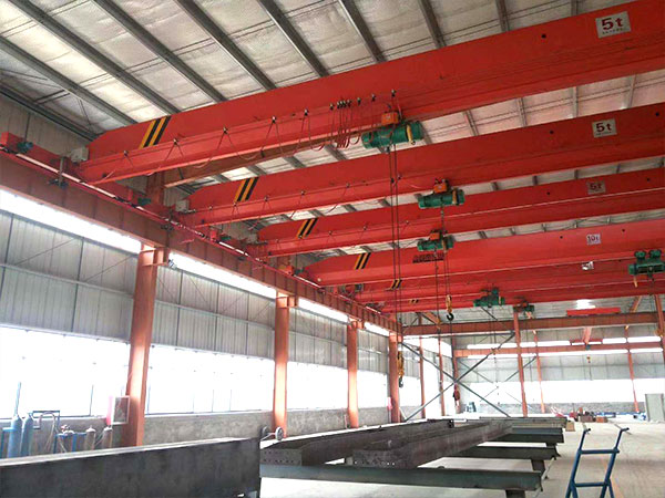 QD雙梁起重機運行原理大揭秘！
