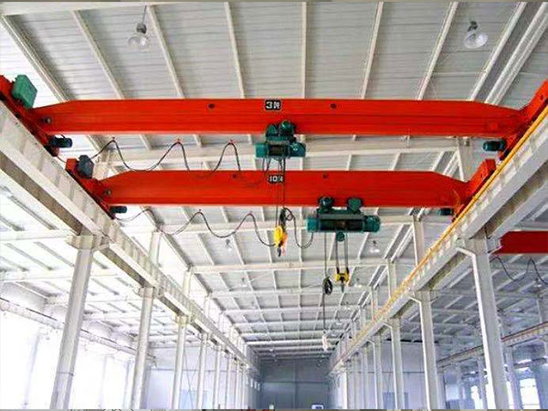 使用龍門吊要重視零部件的檢查！